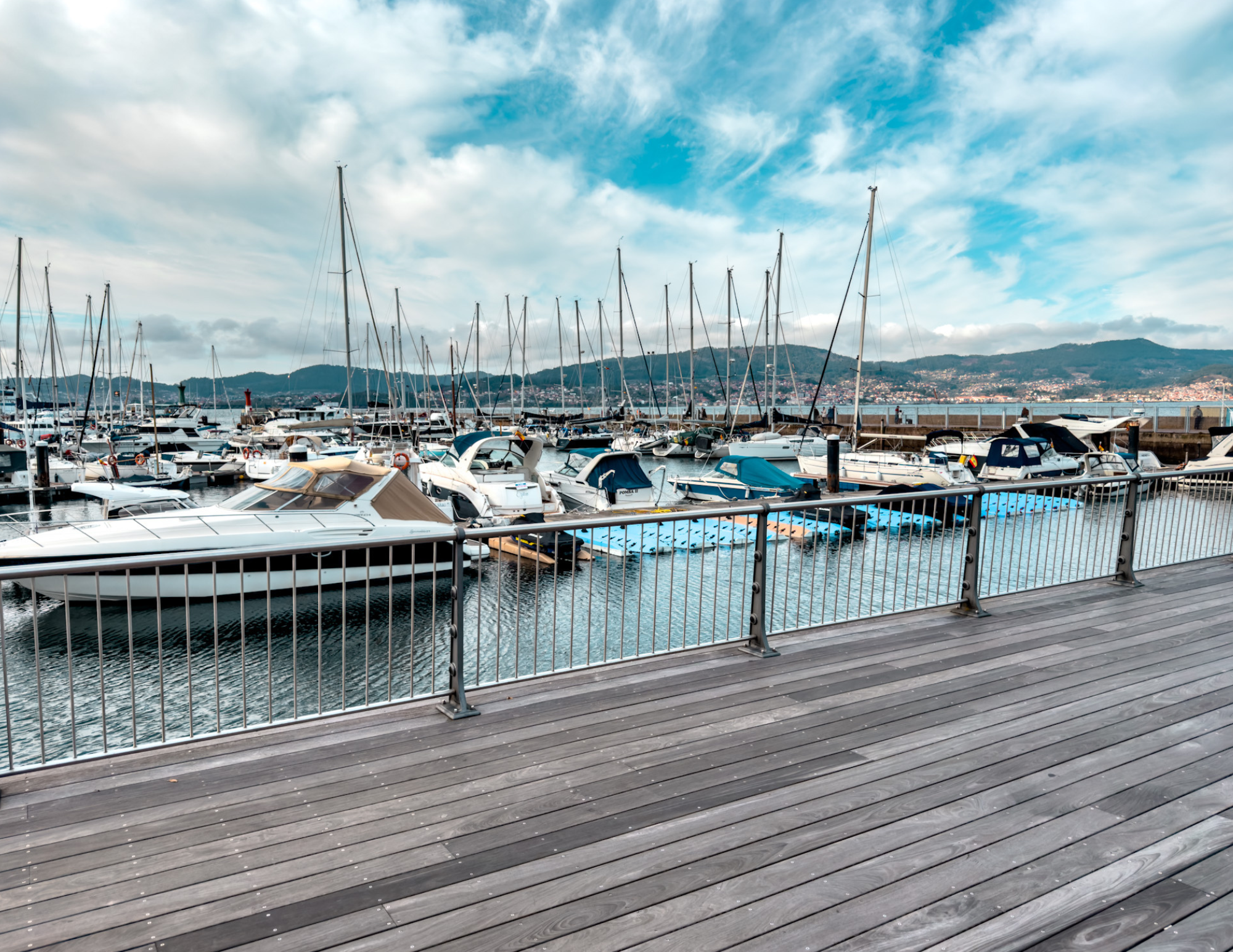 Vigo Travel Guide (5).png